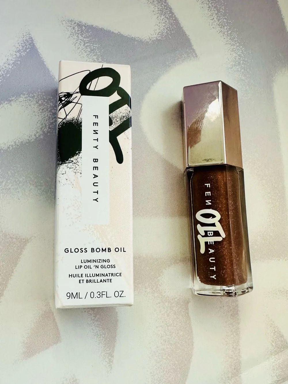 Fenty Beauty Gloss Bomb Lip Oil Luminizer Rose Amber Sparkling Cool Taupe Brown